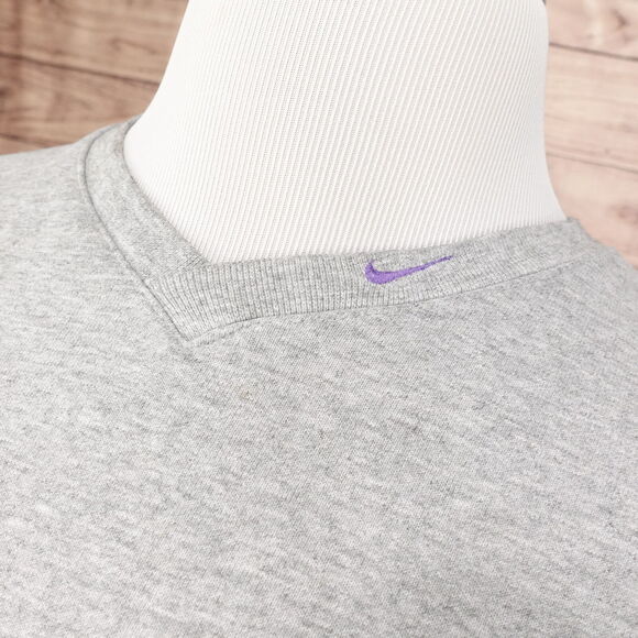 VINTAGE NIKE SPORTS TORONTO RAPTORS BASKETBALL USA MADE SWEATSHIRT SIZE M - Picture 3 of 12